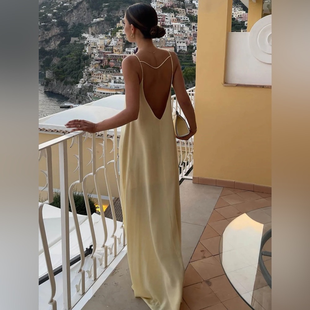 Commense Elegant Cream Maxi Dress